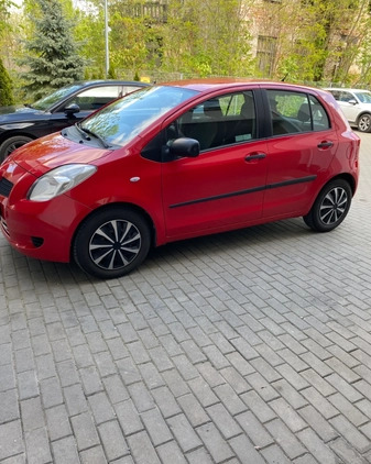 Toyota Yaris cena 16400 przebieg: 165000, rok produkcji 2008 z Pilawa małe 79